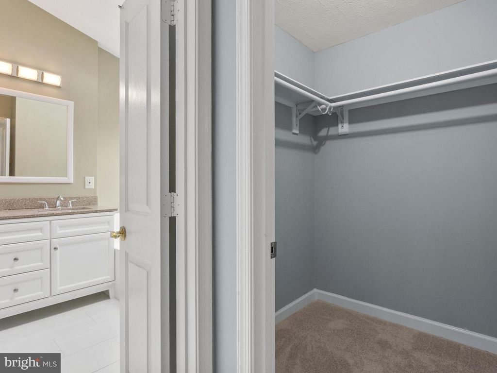 Image 33 of property listing at 2417 KEMPER RD, Crofton, MD 21114