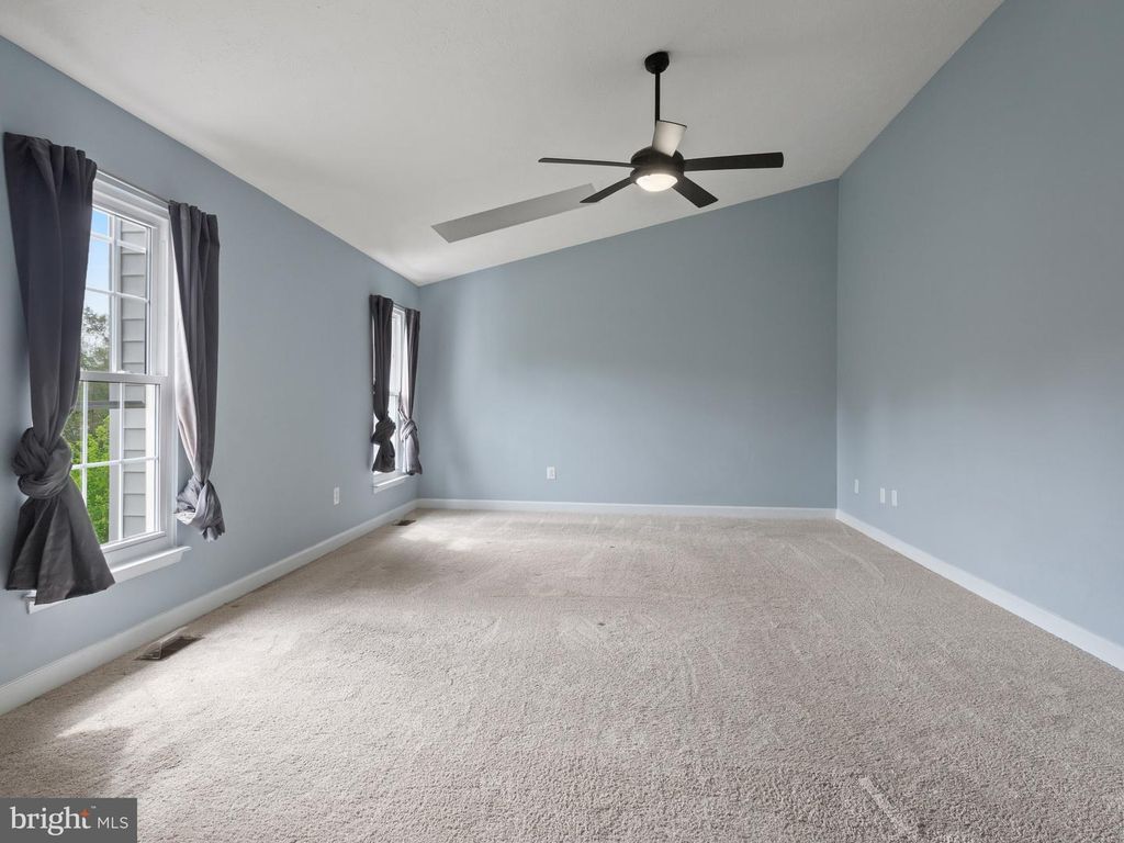 Image 36 of property listing at 2417 KEMPER RD, Crofton, MD 21114