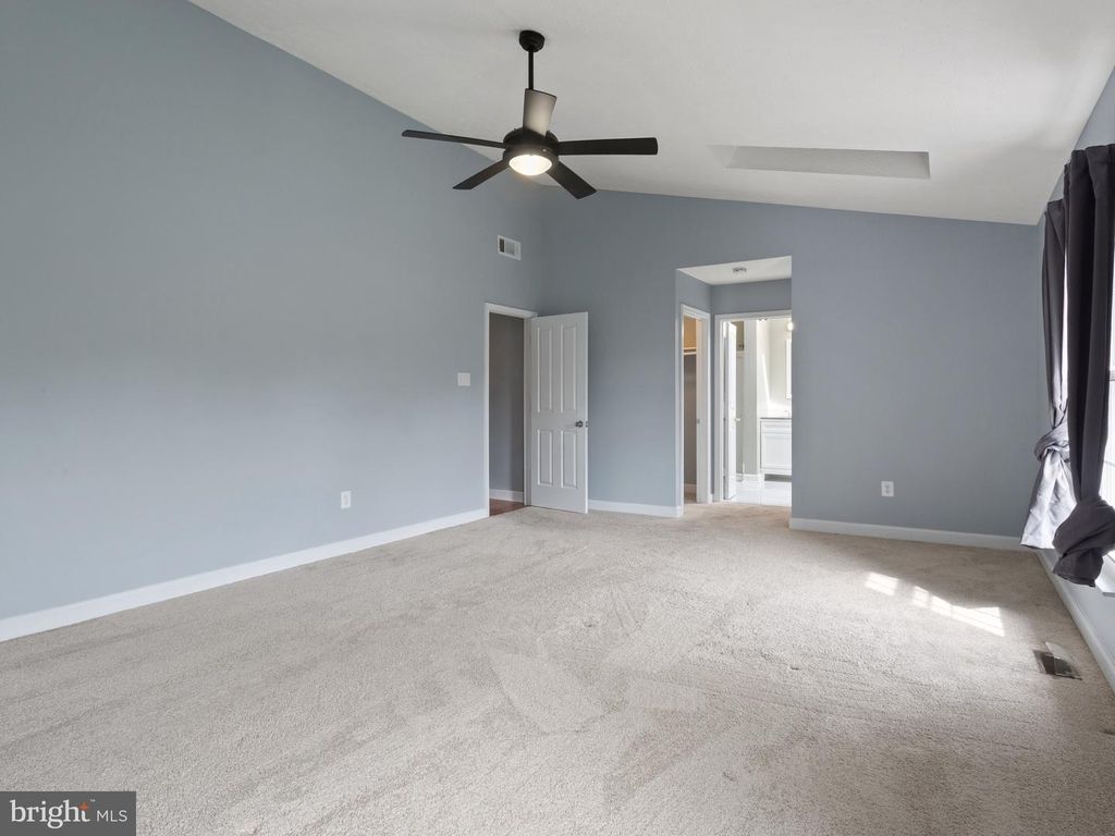 Image 38 of property listing at 2417 KEMPER RD, Crofton, MD 21114