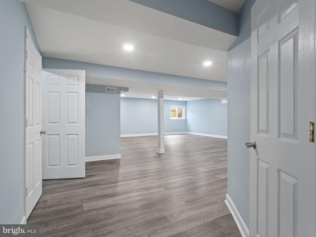 Image 42 of property listing at 2417 KEMPER RD, Crofton, MD 21114