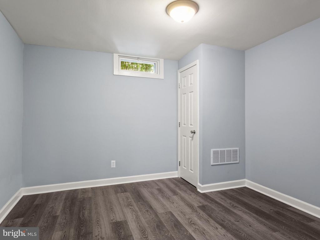 Image 48 of property listing at 2417 KEMPER RD, Crofton, MD 21114