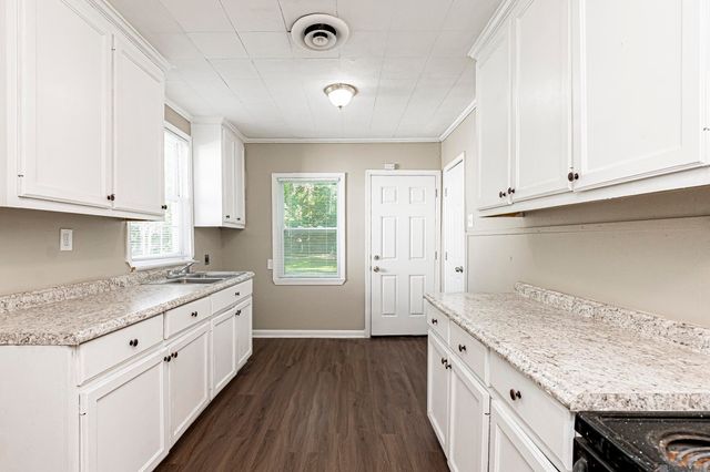 3970 N Foster Dr, Baton Rouge, LA 70805