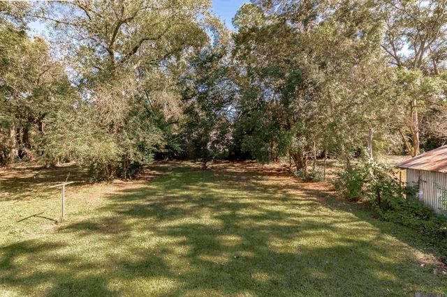 3970 N Foster Dr, Baton Rouge, LA 70805