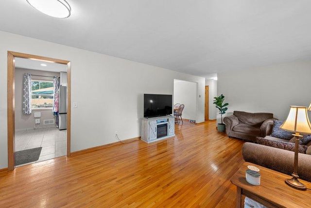 10816 Stanley Avenue S, Bloomington, MN 55437