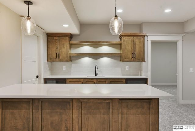 21432 B Street, Elkhorn, NE 68022