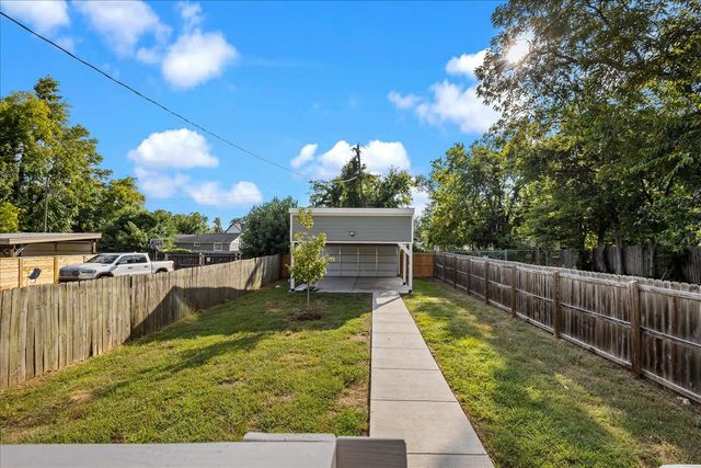 1751 16th Ave, N, Nashville, TN 37208