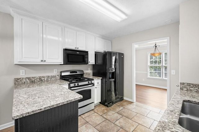 122 Brookhaven Lane, Canton, GA 30114