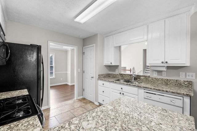 122 Brookhaven Lane, Canton, GA 30114