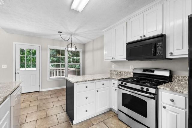 122 Brookhaven Lane, Canton, GA 30114