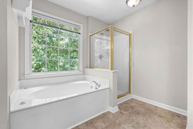 122 Brookhaven Lane, Canton, GA 30114