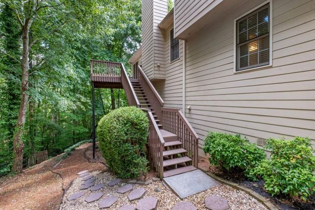 122 Brookhaven Lane, Canton, GA 30114