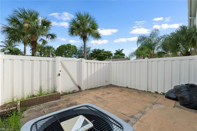 3647 Pine Oak CIR 103, Fort Myers, FL 33916