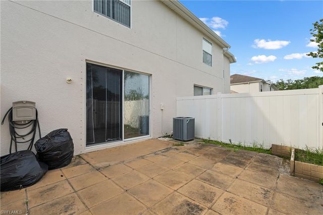3647 Pine Oak CIR 103, Fort Myers, FL 33916