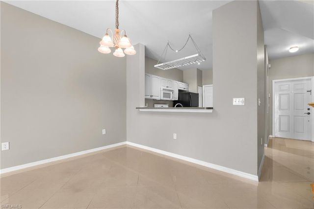3647 Pine Oak CIR 103, Fort Myers, FL 33916