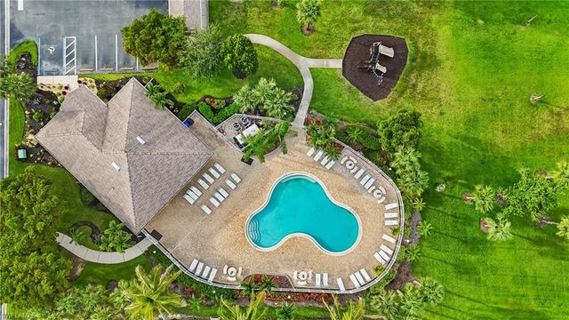 3647 Pine Oak CIR 103, Fort Myers, FL 33916