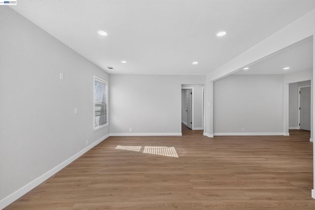 19515 Western Blvd, Hayward, CA 94541