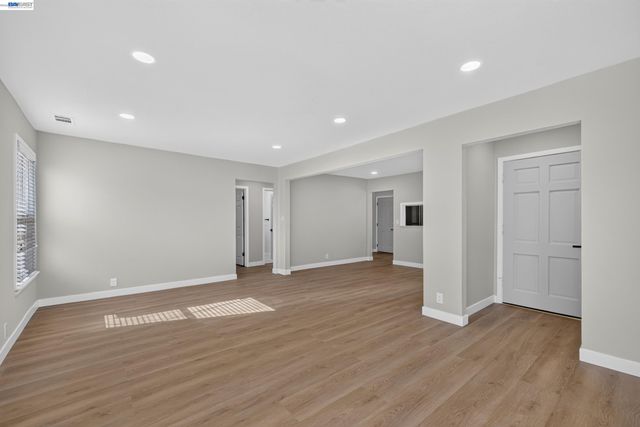 19515 Western Blvd, Hayward, CA 94541