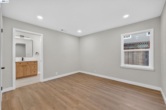 19515 Western Blvd, Hayward, CA 94541