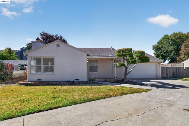 19515 Western Blvd, Hayward, CA 94541