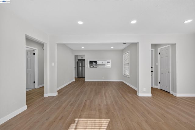 19515 Western Blvd, Hayward, CA 94541