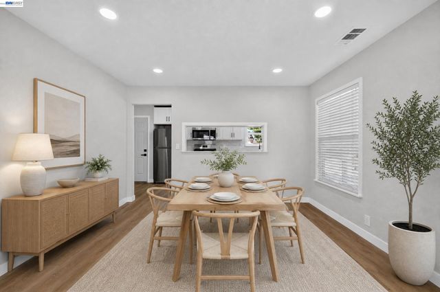 19515 Western Blvd, Hayward, CA 94541