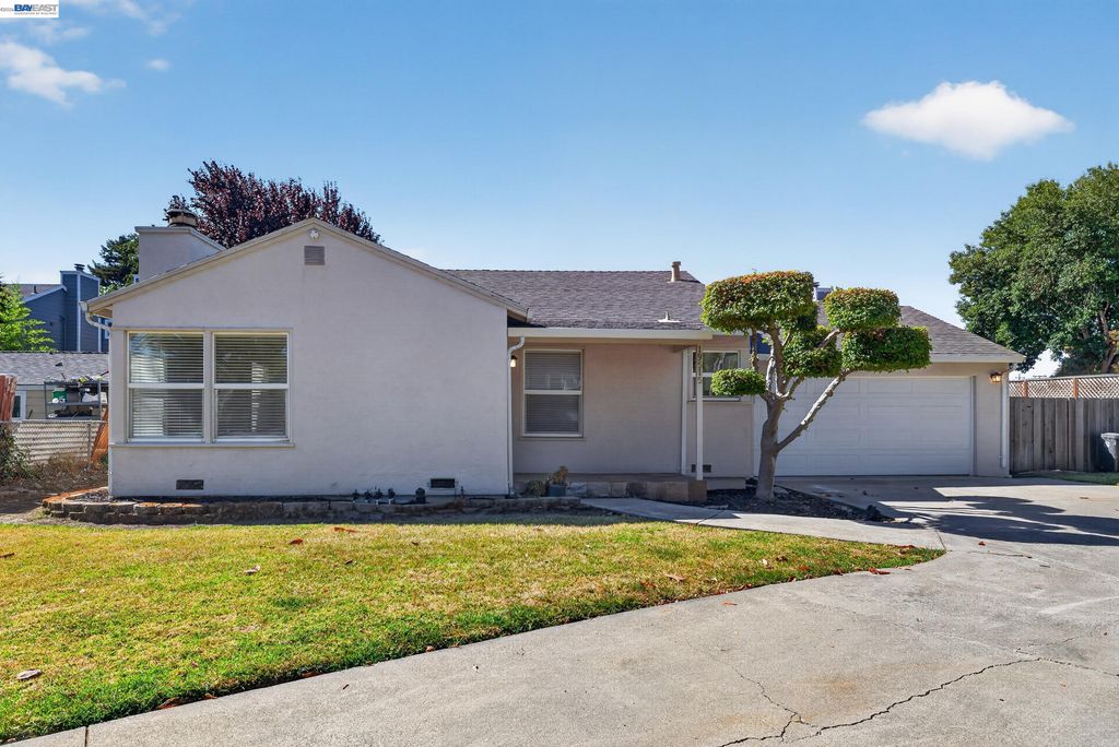 19515 Western Blvd, Hayward, CA 94541