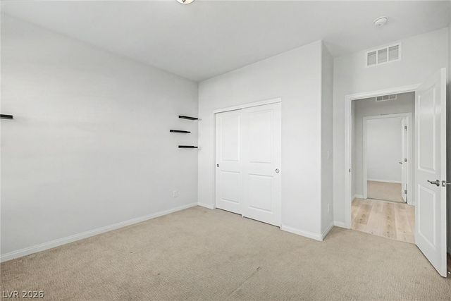 877 Mary Baer Way, Henderson, NV 89011