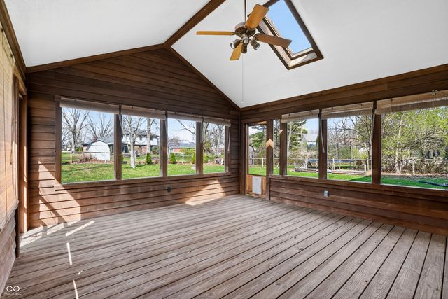 7802 Mallard Way, Indianapolis, IN 46256