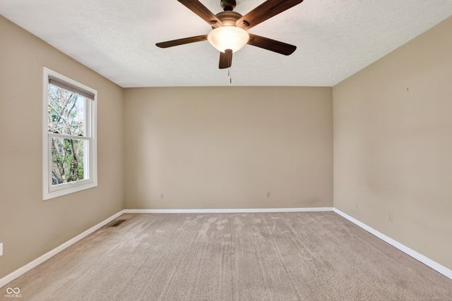 7802 Mallard Way, Indianapolis, IN 46256