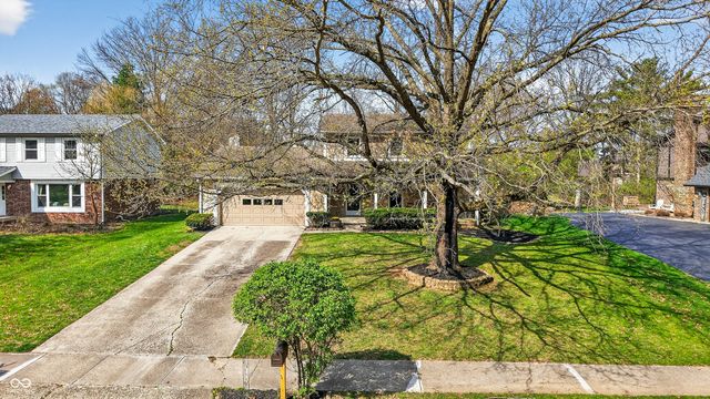 7802 Mallard Way, Indianapolis, IN 46256