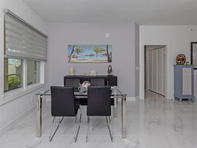 200 GARDENS EDGE DRIVE 212, Venice, FL 34285