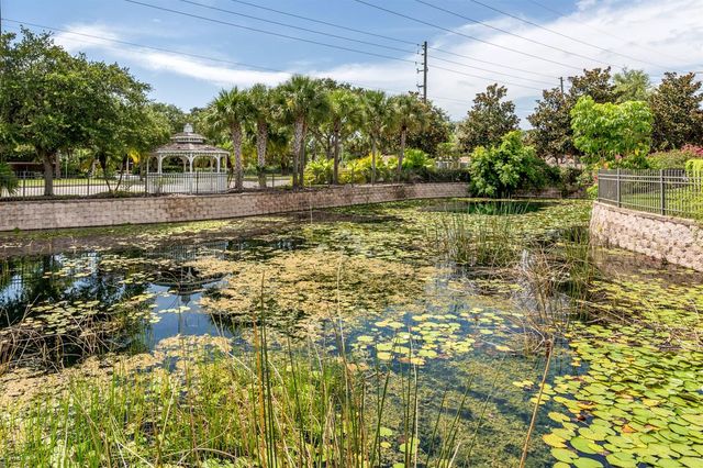 200 GARDENS EDGE DRIVE 212, Venice, FL 34285