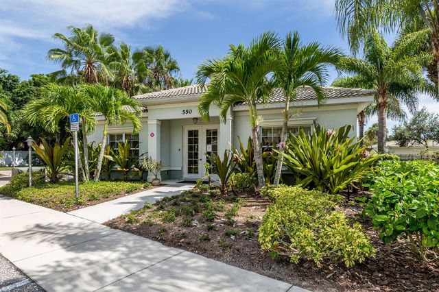 200 GARDENS EDGE DRIVE 212, Venice, FL 34285