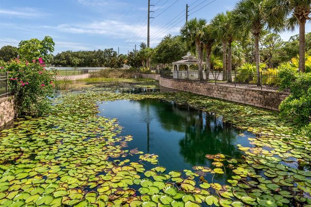 200 GARDENS EDGE DRIVE 212, Venice, FL 34285