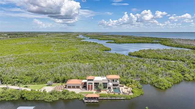 2755 CUSSELL DRIVE, St James City, FL 33956