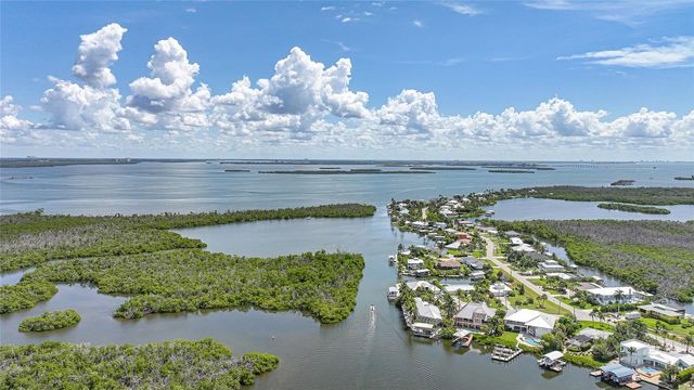 2755 CUSSELL DRIVE, St James City, FL 33956