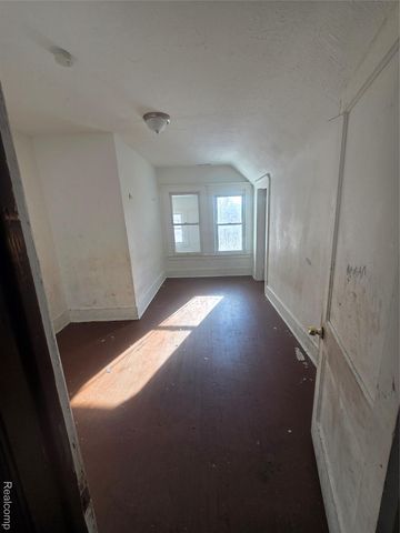 148 Winona Street, Highland Park, MI 48203