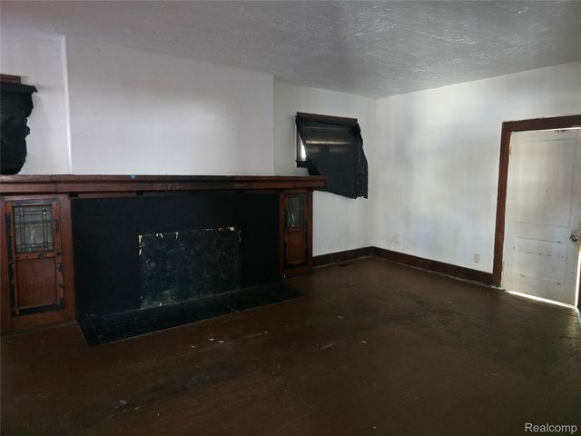 148 Winona Street, Highland Park, MI 48203