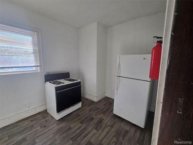 148 Winona Street, Highland Park, MI 48203