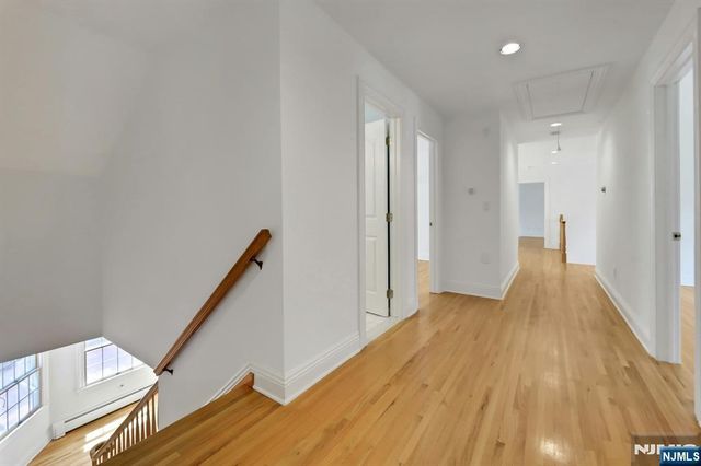 765 Colonial Road, Franklin Lakes, NJ 07417