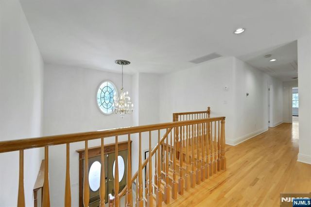 765 Colonial Road, Franklin Lakes, NJ 07417