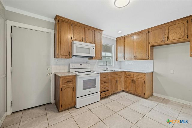 810 Crockett Drive, Killeen, TX 76541