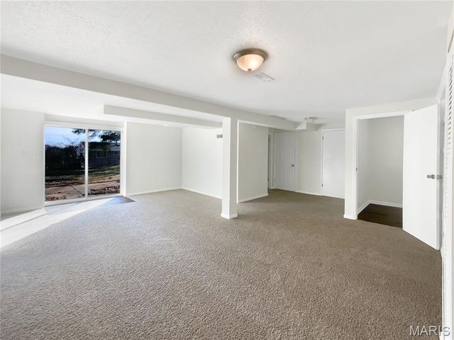 2528 Medford Drive, High Ridge, MO 63049