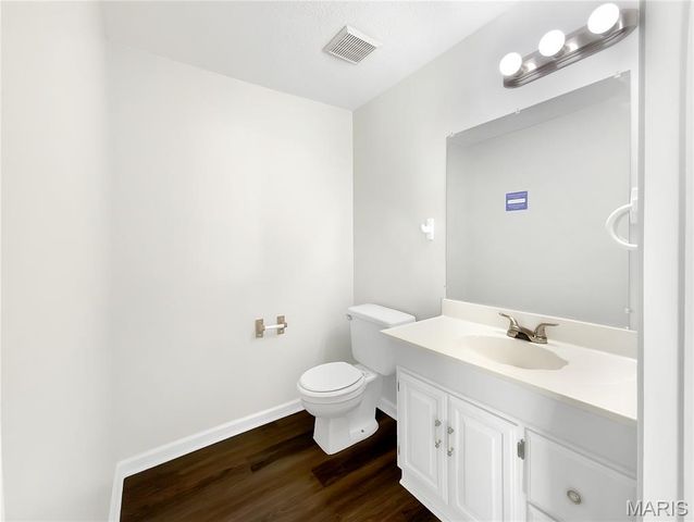 2528 Medford Drive, High Ridge, MO 63049