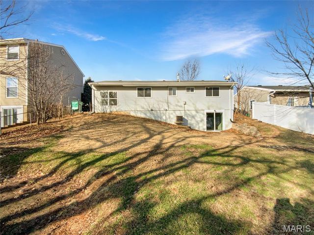 2528 Medford Drive, High Ridge, MO 63049