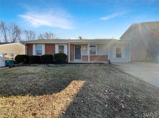 2528 Medford Drive, High Ridge, MO 63049