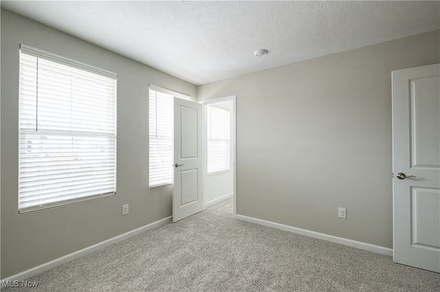 950-1 Memory Lane, Aurora, OH 44202