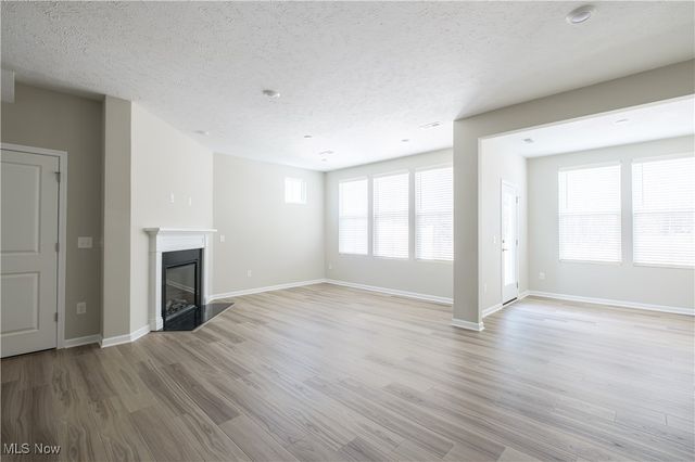 950-1 Memory Lane, Aurora, OH 44202