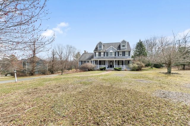 1 Whitcomb Way, North Reading, MA 01864