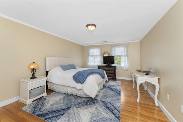 1 Whitcomb Way, North Reading, MA 01864